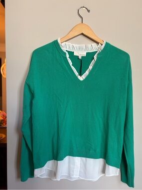 Pinch V-Neck Sweater with White Ruffle Trim Kelly Green